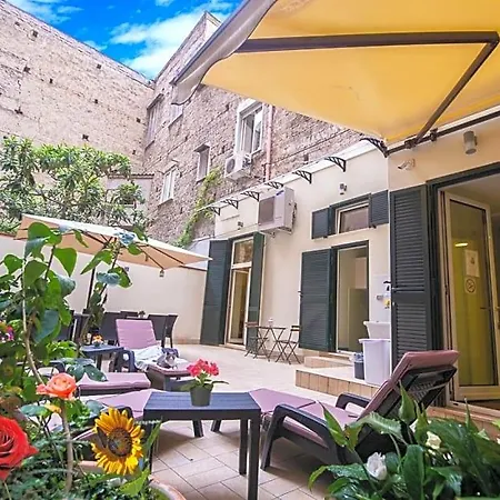Al Centro Storico Bed & Breakfast Naples