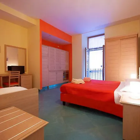 Al Centro Storico 3* Napoli