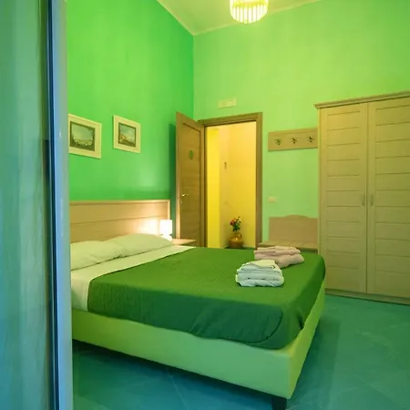 Bed & Breakfast Al Centro Storico 3*